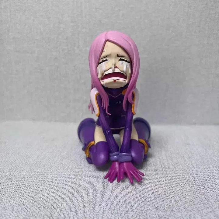 [BUNJANG] One Piece Jewelry Bonney Crying Figure (Egghead Arc) / 원피스 쥬얼리 보니 우는 피규어 (에그헤드,쿠마,보니,베가펑크,루피,조로,상디,나미)
