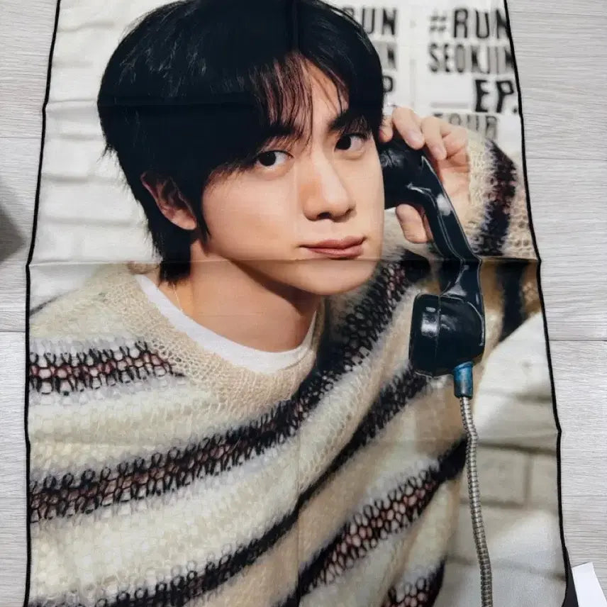 [BUNJANG] BTS Jin EP. Tour Photocard / BTS 런석진 패브릭 포스터