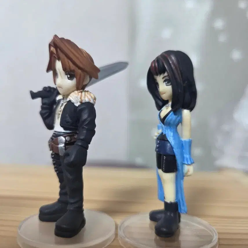 [BUNJANG] Final Fantasy VIII Trading Arts Figure Set (2 Types) / 파이널판타지8 트레이딩 아츠 피규어 2종 세트
