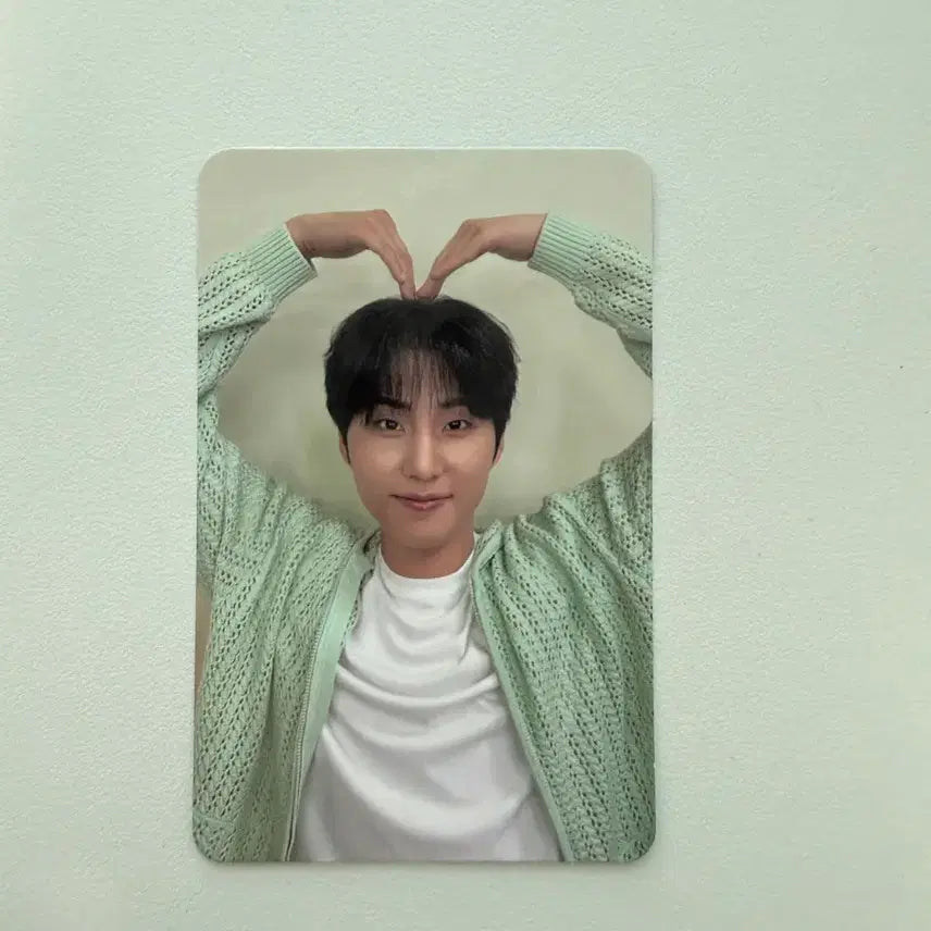 [BUNJANG] DAY6 Young K MBC Music Core Music Core Official Photocard + Keychain Set / 영케이 음중 공방 포카+키링