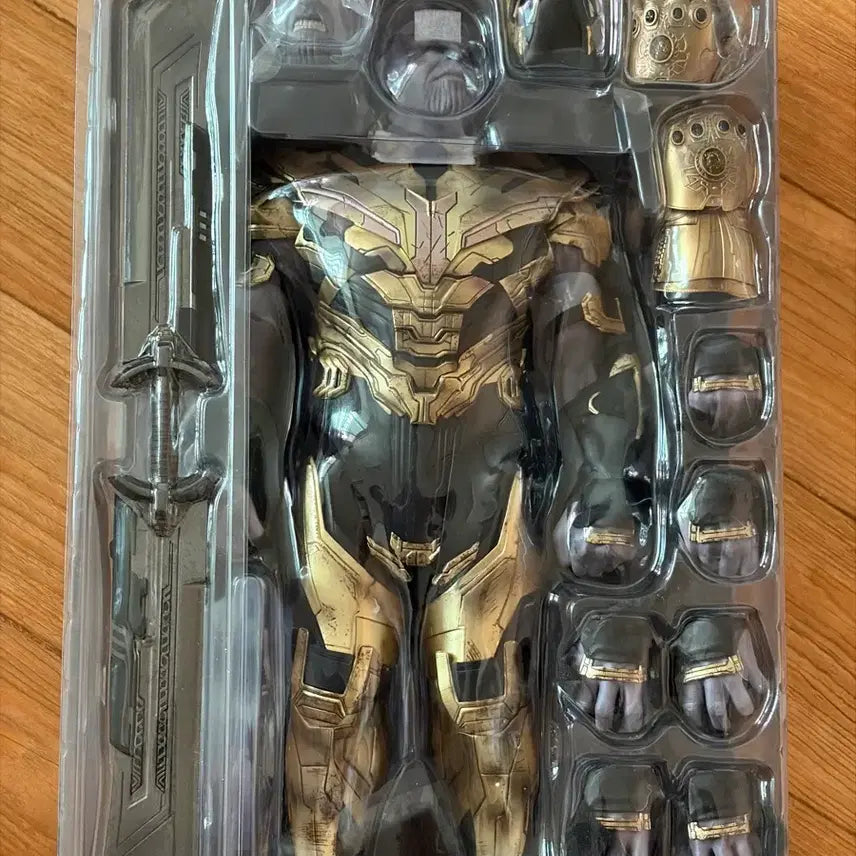 [BUNJANG] Hot Toys Thanos Gladiator Hulk / 핫토이 타노스 검투사 헐크팝니다