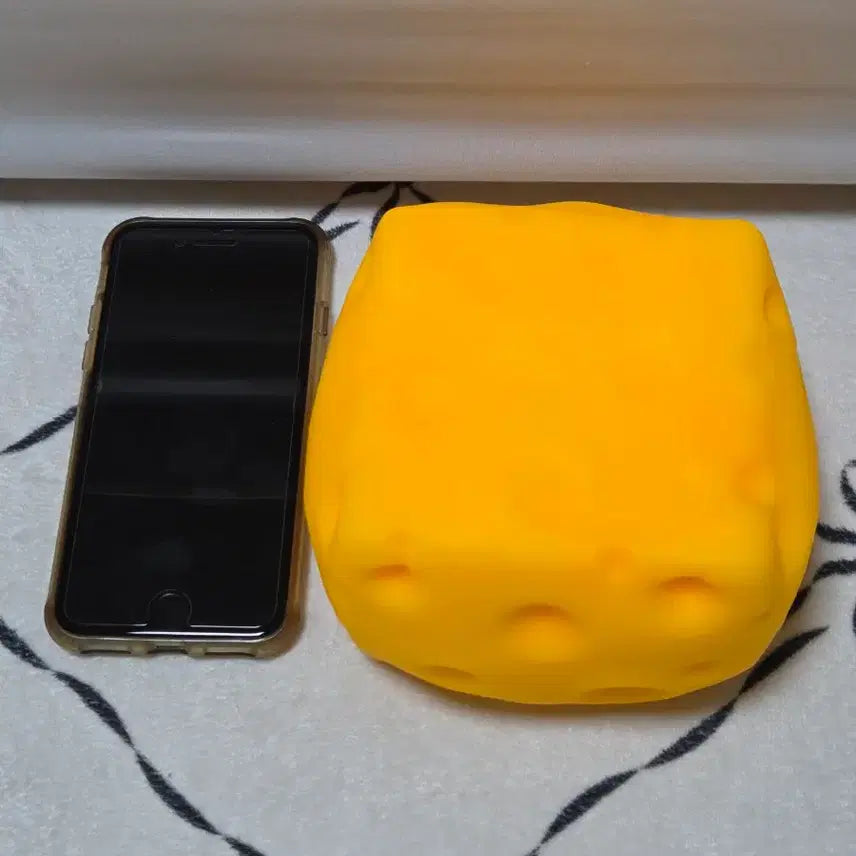 [BUNJANG] Giant Cheese Squeezie New / 대왕 치즈 슬랑이 새상품
