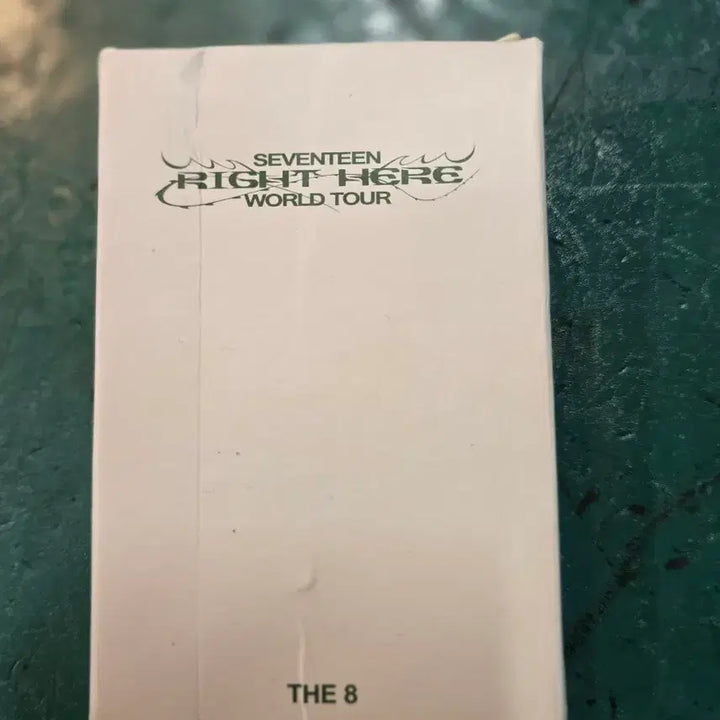 [BUNJANG] SEVENTEEN WORLD TOUR THE 8 Acrylic Photocard Holder / 세븐틴의 월드투어 THE8 아크릴 포토카드 홀더
