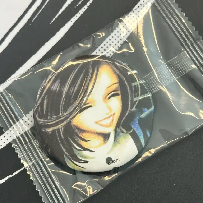 [BUNJANG] Nana Collaboration Cafe Can Badge + Acrylic Card Bundle Set / 나나 캔뱃지 + 아크릴카드 일괄