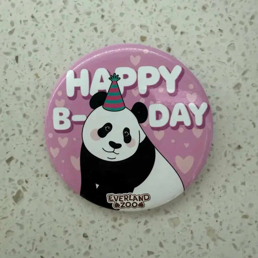 [BUNJANG] Bao Family Ai Bao Birthday Badge / 바오패밀리 아이바오 생일 배지