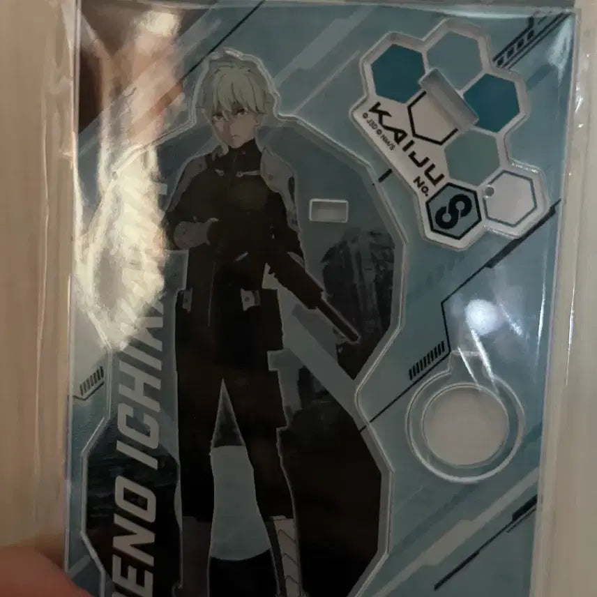 [BUNJANG] Kaiju No. 8 Reno Unsealed Acrylic Stand / 괴수8호 리노 아크릴 스탠드 미개봉 급처