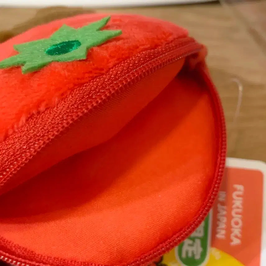 [BUNJANG] Fukuoka Limited Edition Strawberry Monchhichi Pouch / 후쿠오카 한정판 딸기 몬치치 파우치