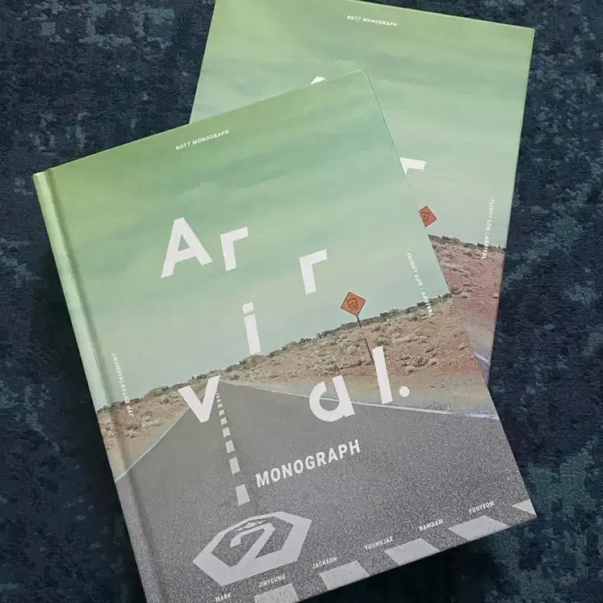 [BUNJANG] GOT7 Arrival Monograph Photobook / 갓세븐 Arrival Monograph 포토북