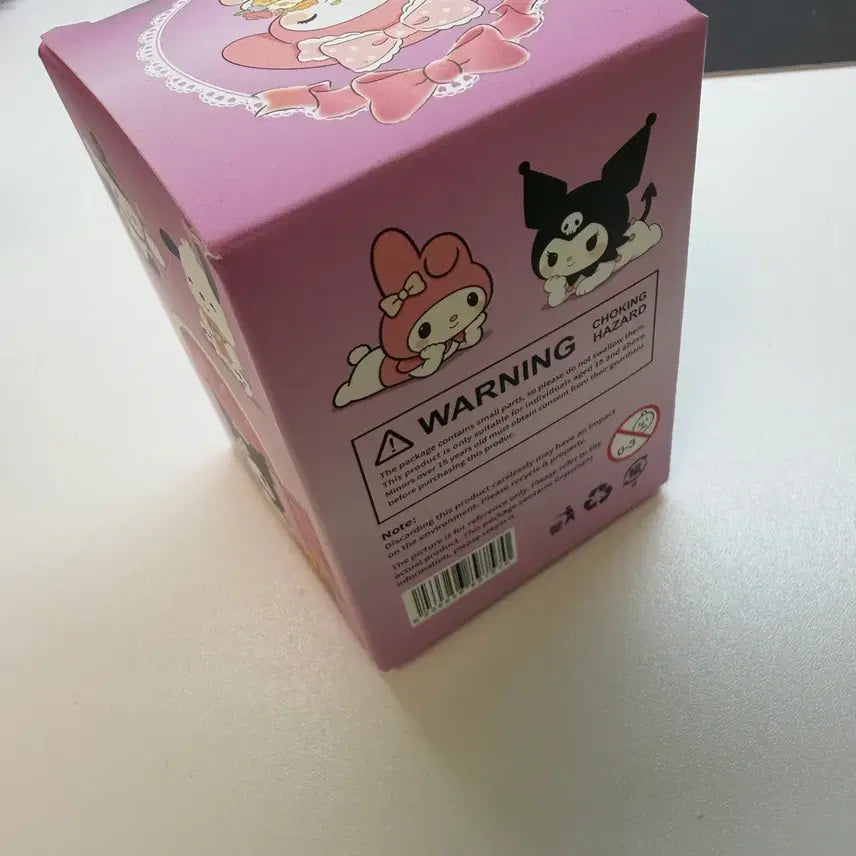 [BUNJANG] Sanrio Pompompurin Acrylic Stand Figure Gacha / 산리오 폼폼푸린 아크릴 스탠드 피규어 가챠