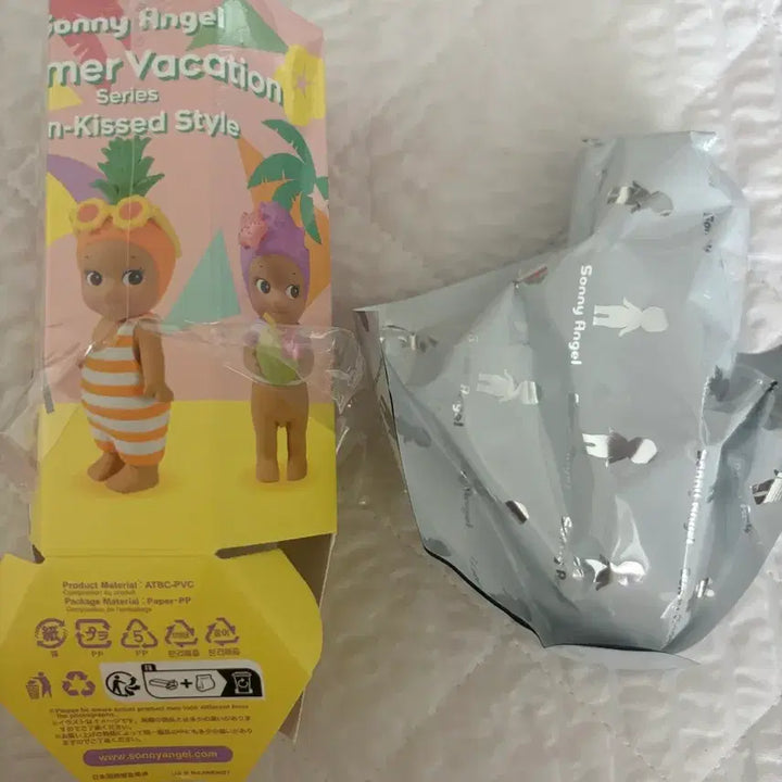 [BUNJANG] Sonny Angel Summer Vacation Sun-Kissed Pineapple (Inner plastic sealed) / (속비닐미개봉) 소니엔젤 썸머 베케이션 선키스드 파인애플