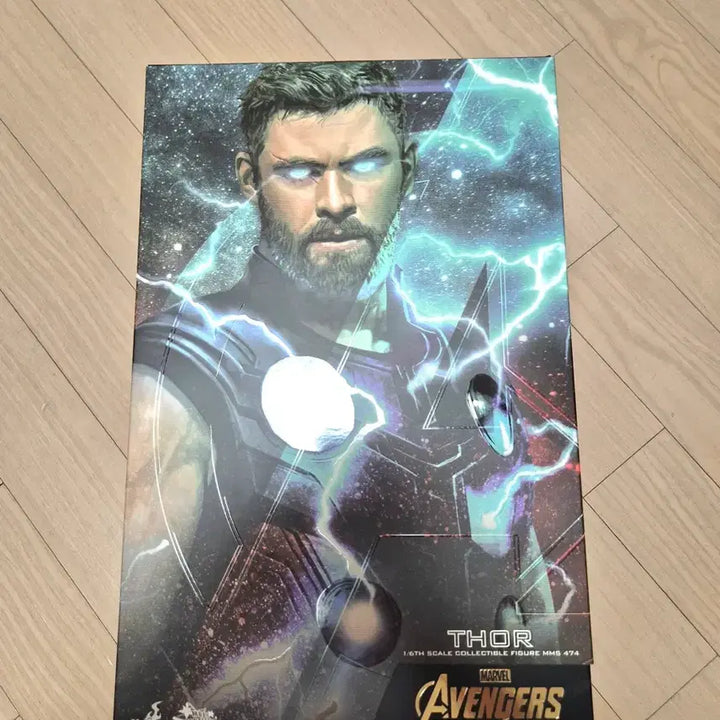 [BUNJANG] Hot Toys Avengers: Infinity War Thor 1/6 Scale Figure (Sealed) / (미개봉) 핫토이 어벤져스: 인피니티 워 토르