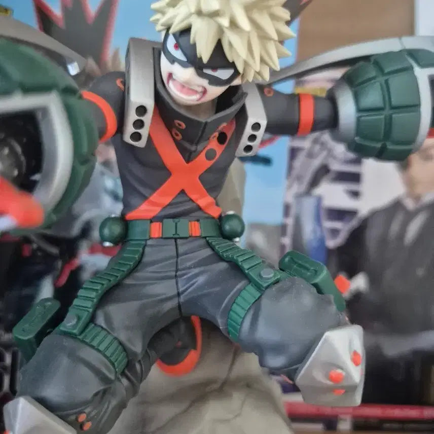 [BUNJANG] My Hero Academia Katsuki Bakugo Figure / 바쿠코 카츠키 피규어 팝니다!
