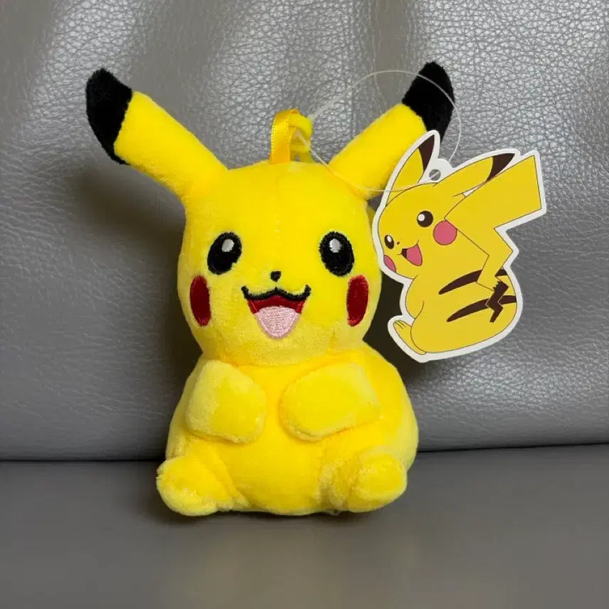 [BUNJANG] Pokemon Pikachu Plush Keychain / [새상품] 포켓몬스터 피카츄 봉제인형 키링