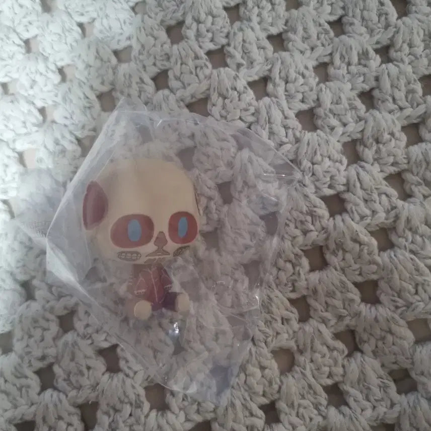 [BUNJANG] Attack on Titan Choco-no-tto Colossal Titan Figure (Sealed) / 진격의 거인 쵸코놋코 피규어 초대형거인(미개봉)