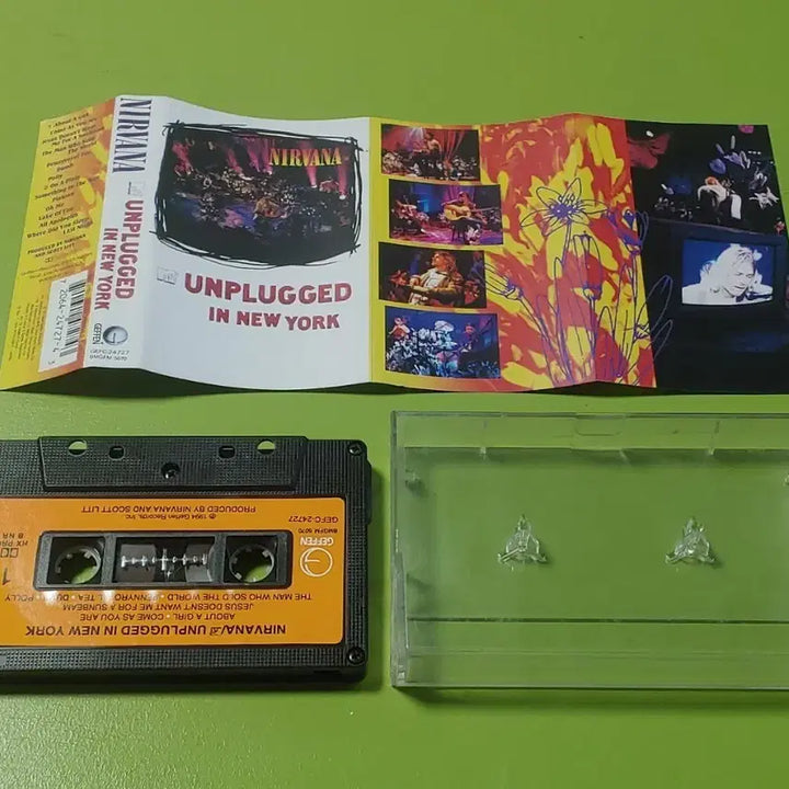 [BUNJANG] Nirvana MTV Unplugged in New York Cassette Tape / 너바나 언플러그드 인 뉴욕 : 카세트 테이프
