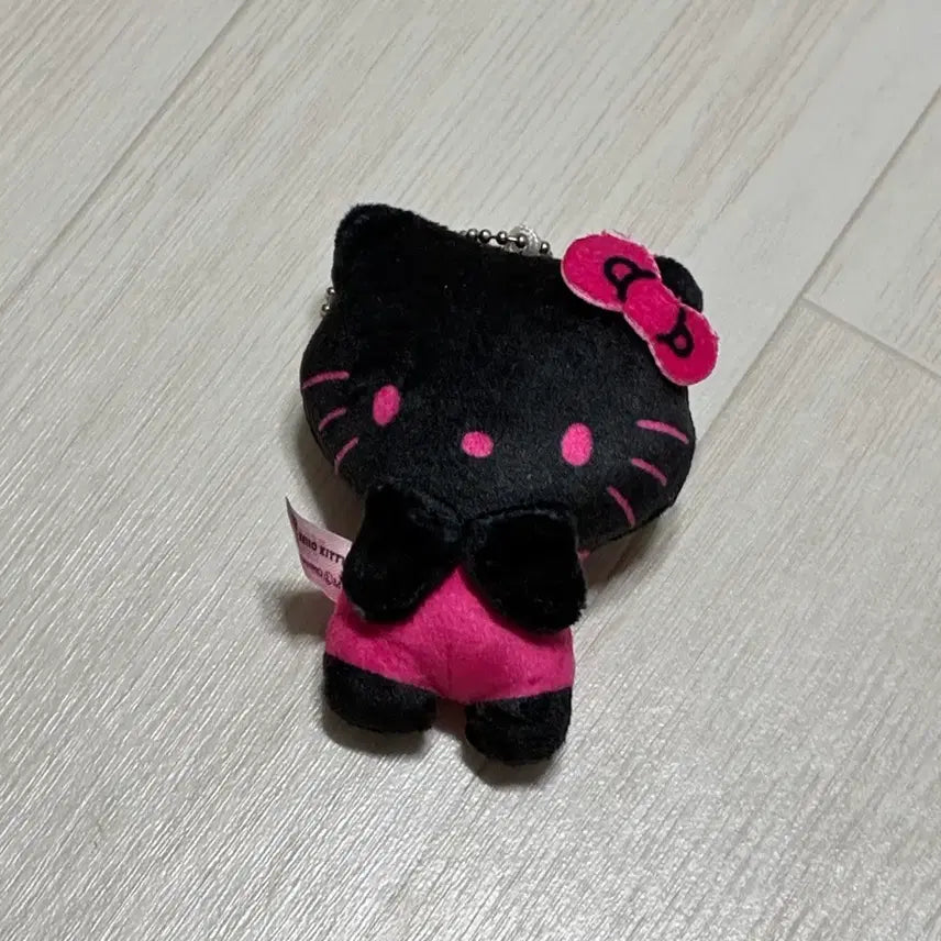 [BUNJANG] Hello Kitty Gacha Keychain / 키티 가챠