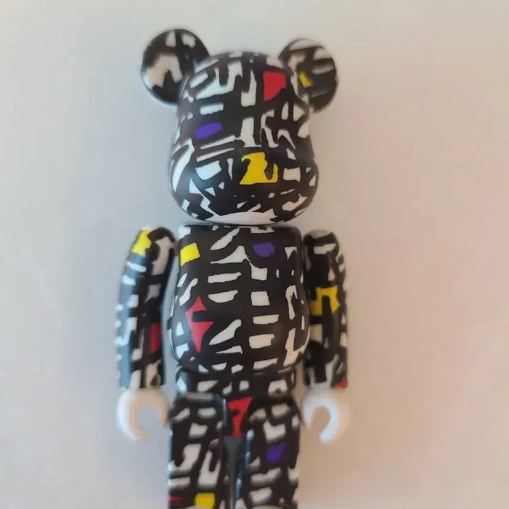 [BUNJANG] Medicom Toy Bearbrick Series 21 Eric Haze 100% / 베어브릭 헤이즈 100%