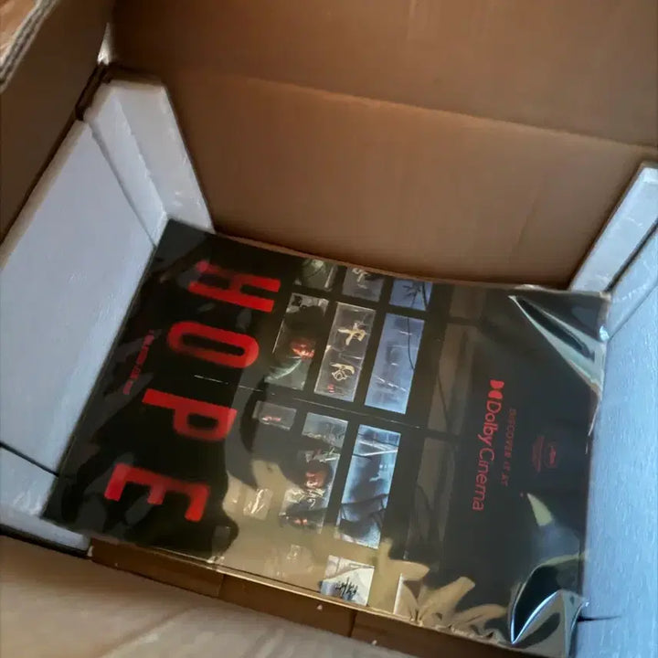 [BUNJANG] BTS "HOPE" 2nd Edition Dolby Cinema Poster / 호프 2차 돌비포스터