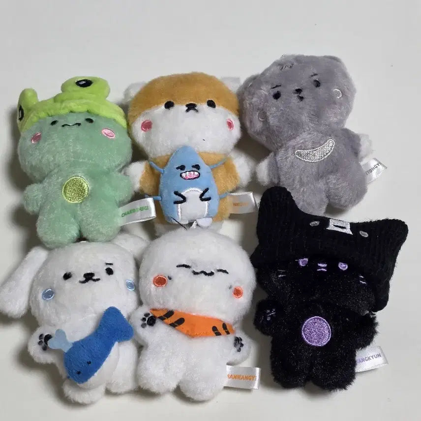 [BUNJANG] MONSTA X Seated Doll Bundle Set / 몬뭉치엑스 세트로 팔아요