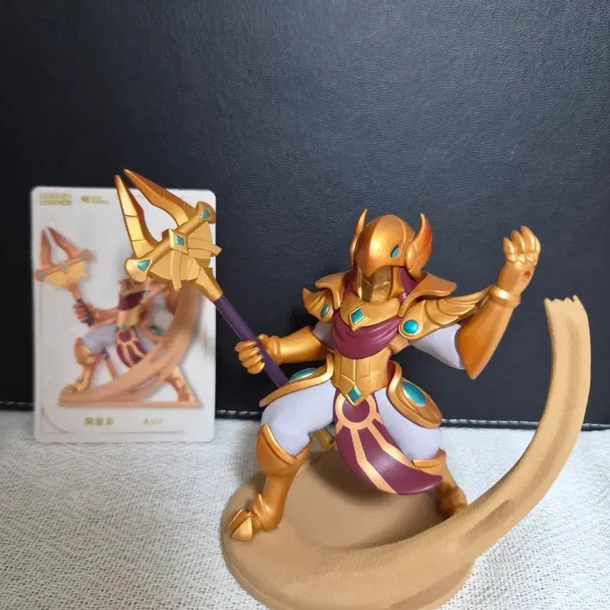 [BUNJANG] Pop Mart League of Legends Azir Mid Laner Figure / 팝마트 롤 리그오브레전드 미드라인 아지르 피규어