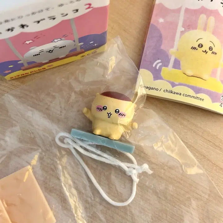 [BUNJANG] Chiikawa Kurimanju Cloud Swing Gacha Figure / 쿠리만쥬 치이카와 구름 그네 가챠 피규어 먼작귀
