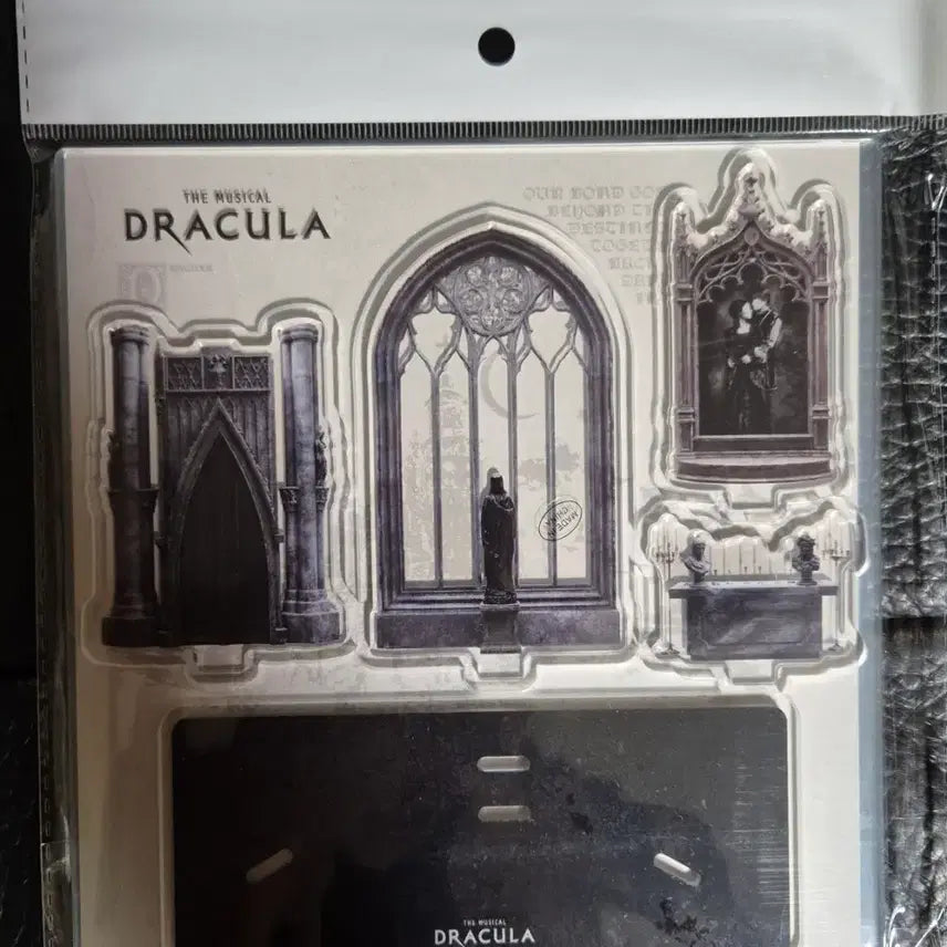 [BUNJANG] Musical Dracula Diorama / 드라큘라 디오라마