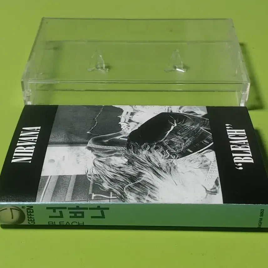 [BUNJANG] Nirvana Bleach Debut Album Cassette Tape / 너바나 데뷔앨범 BLEACH 카세트 테이프