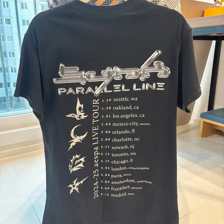 [BUNJANG] aespa 1st World Tour Limited Edition T-Shirt (S) / 에스파 1st 월드투어 한정판 반팔티(S)