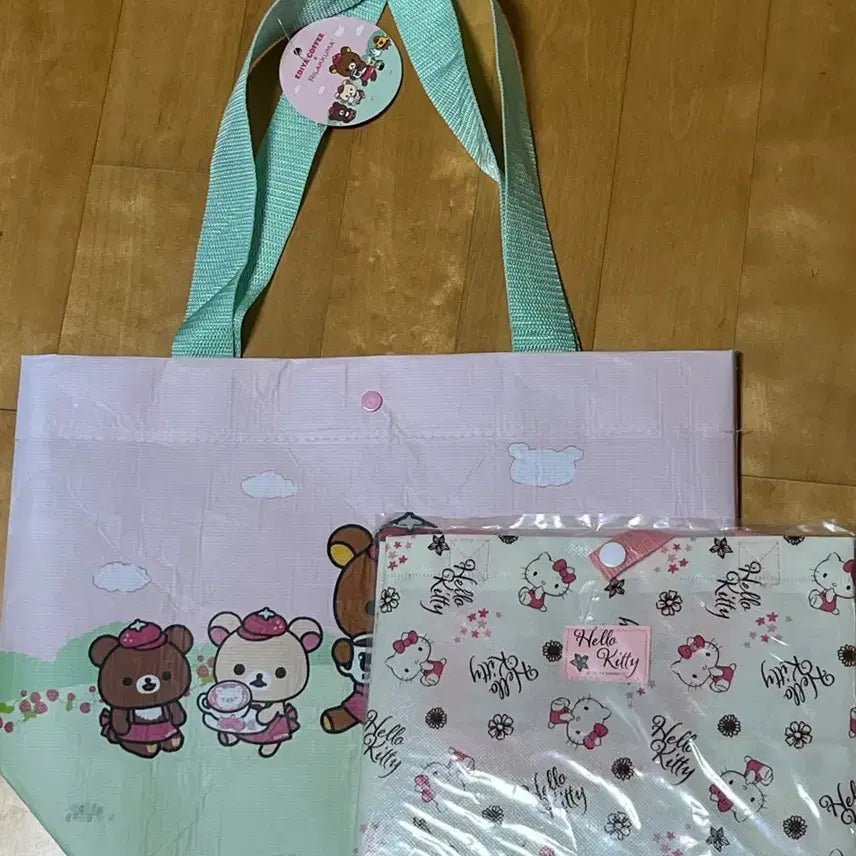 [BUNJANG] Rilakkuma &amp; Kitty Non-woven Bag Set / 세트) 리락쿠마 &amp; 키티 부직포 가방