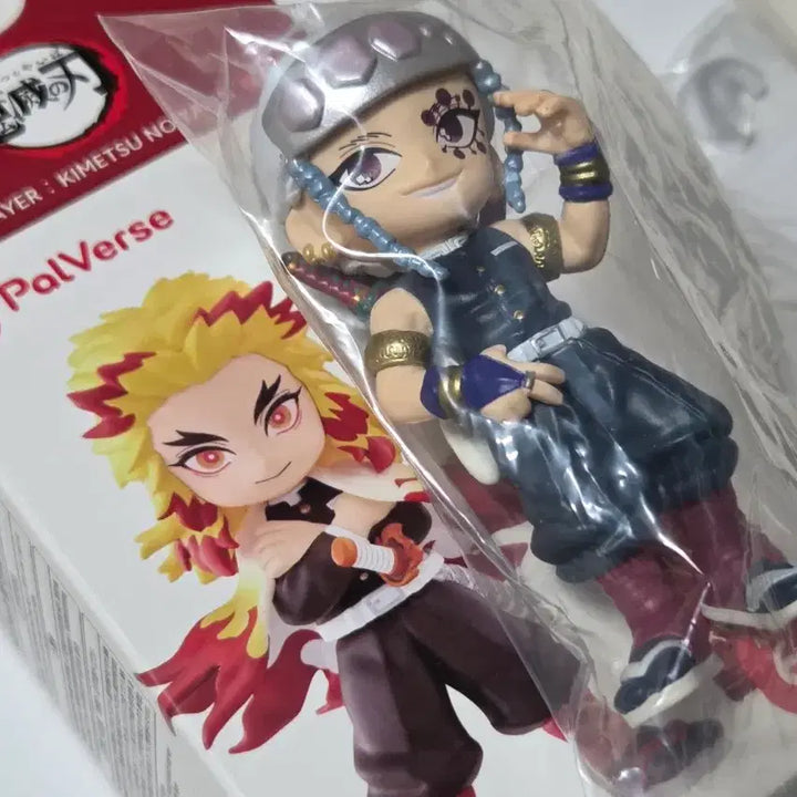 [BUNJANG] Demon Slayer Tengen Uzui Figure / 귀멸의칼날 팔버스 텐겐+텐겐 지류 서비스