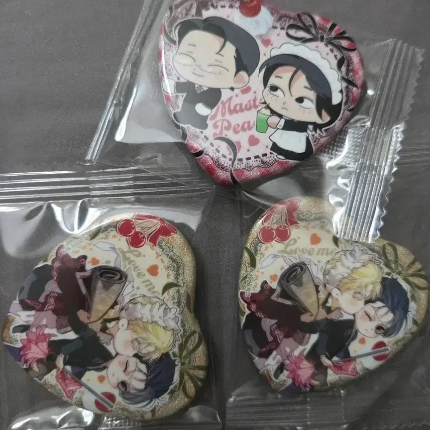 [BUNJANG] Lebom Salon de Bon Badge Bundle Set / 레봄 살롱드르봉 뱃지 일괄 주평뱃지 낭만묵시록뱃지