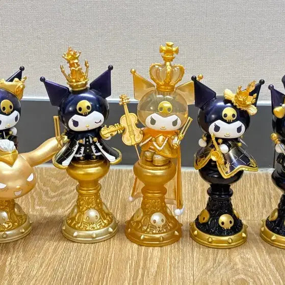 [BUNJANG] Kuromi Chess Figure Bundle Set (Includes Hidden Version) / 쿠로미 체스 피규어 히든 포함 일괄판매