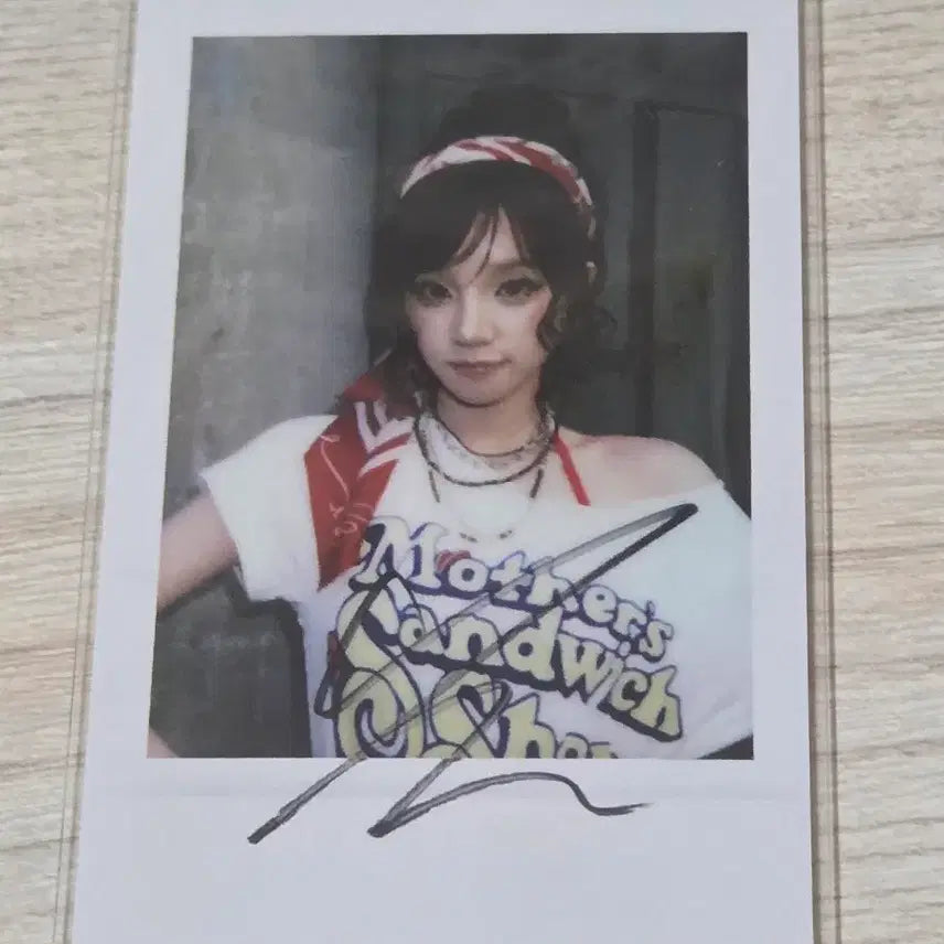 [BUNJANG] G)I-DLE Yuqi Starriver Polaroid Photocard / 아이들 우기 스타리버 폴라 idle yuqi we made poca 미공포 polaroid