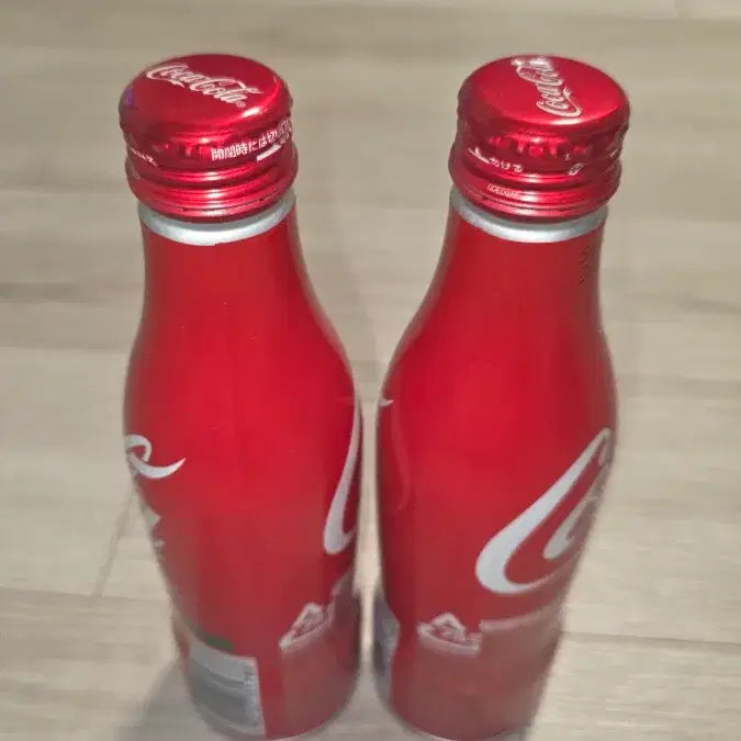 [BUNJANG] Coca-Cola Olympic Commemorative Bottles Set (2-Piece) / 코카콜라 올림픽 기념 병 2개