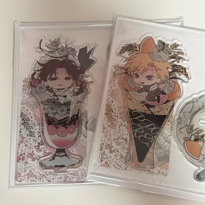 [BUNJANG] Rebom Resin Full Book Hoyeon Jaeseung Bundle Set / 레봄 레진 풀북 스위츠 아크릴 호연 재승 일괄 판매합니다