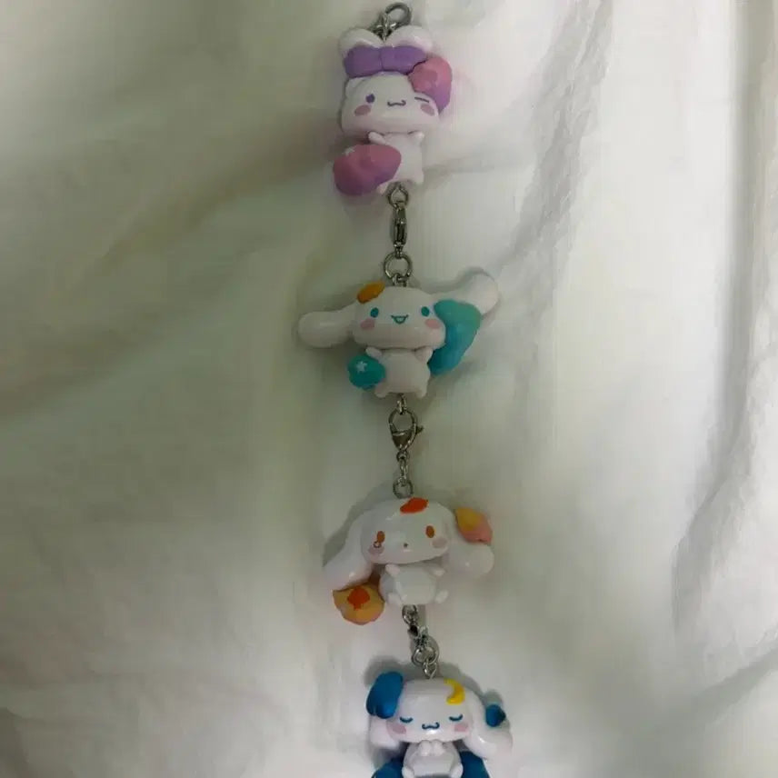 [BUNJANG] Sanrio Cinnamoroll Connected Gacha Figure / 가격고정)산리오 시나모롤 피규어 연결가챠 대롱가챠