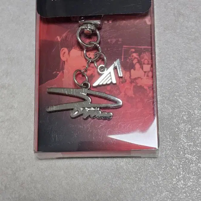 [BUNJANG] T1 Doran Signed Keychain Signature / 티원 도란 사인 키링 시그니처 T1