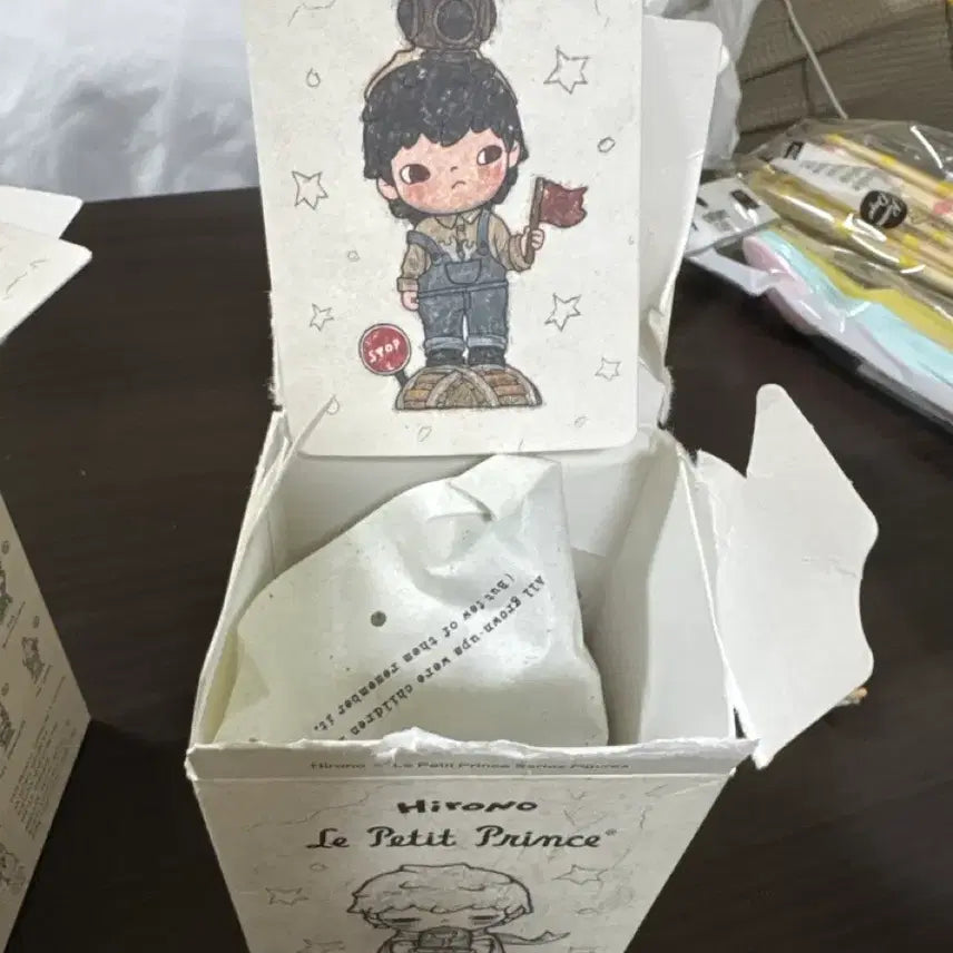 [BUNJANG] Pop Mart Hirono x The Little Prince Railway Guard / 팝마트 [히로노 X 어린왕자 시리즈] 철도원
