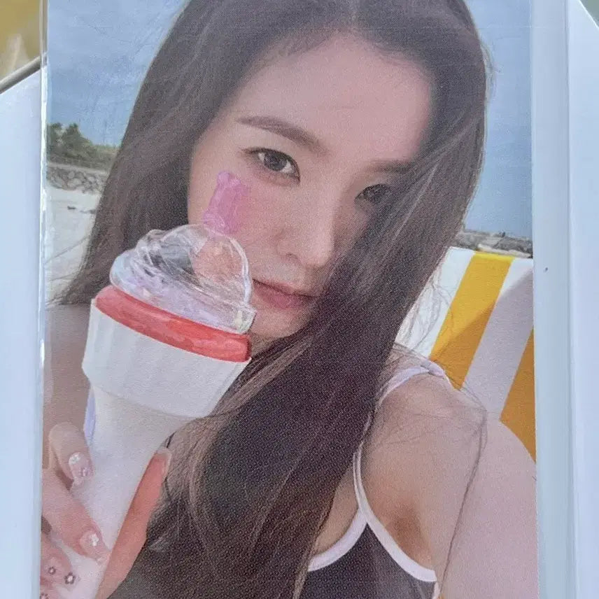 [BUNJANG] Red Velvet New Lightstick Irene Photocard / 레드벨벳 응원봉 아이린 포카 양도합니다 레드벨벳 뉴응원봉 김만봉 만봉이 미공포 슬기 조이 웬디 예리 서핀보이