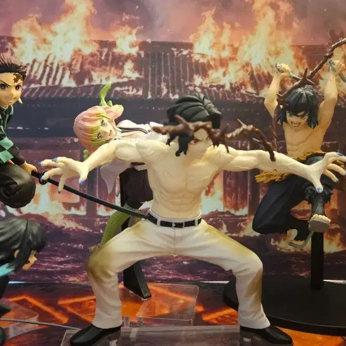 [BUNJANG] Demon Slayer Muzan Figure / 귀멸의 칼날 피규어 무잔