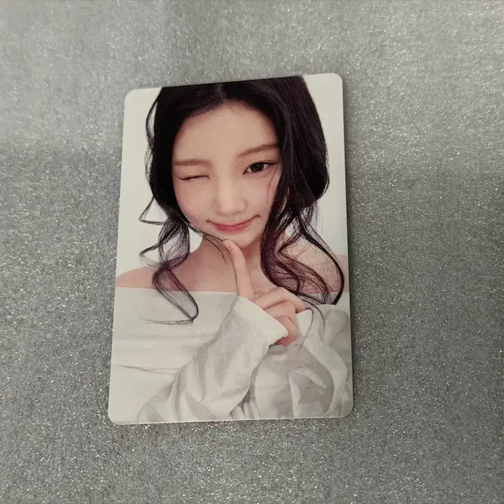 [BUNJANG] ILLIT Japan Concert Special Edition Wonhee Photocard / 아일릿 일본 콘서트 굿즈 구매 5000엔 특전 원희 포카 판매