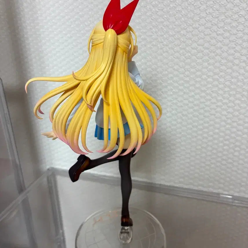 [BUNJANG] Nisekoi Chitoge Kirisaki Megahouse World Uniform Operation Figure / 니세코이 키리사키 치토게 피규어