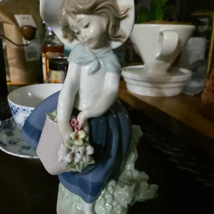 [BUNJANG] Yadro "Picking Flowers" Figurine (1984) / 야드로 꽃따기5222
