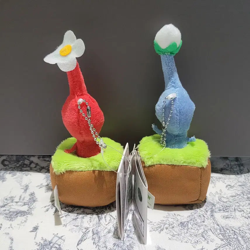 [BUNJANG] Pikmin Red &amp; Blue Pikmin Plush Doll Set / 피크민 타이토 인형 2종