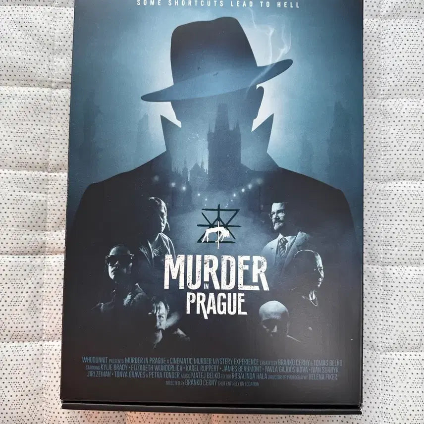[BUNJANG] Murder in Prague English Edition Interactive Murder Mystery Game / 머더 미스터리 추리게임 Murder in Prague (영문판 / 실물 증거자료 + 영상 인터랙티브)