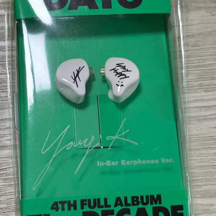 [BUNJANG] DAY6 Young K In-Ear Monitor Earphones / 영케이 인이어