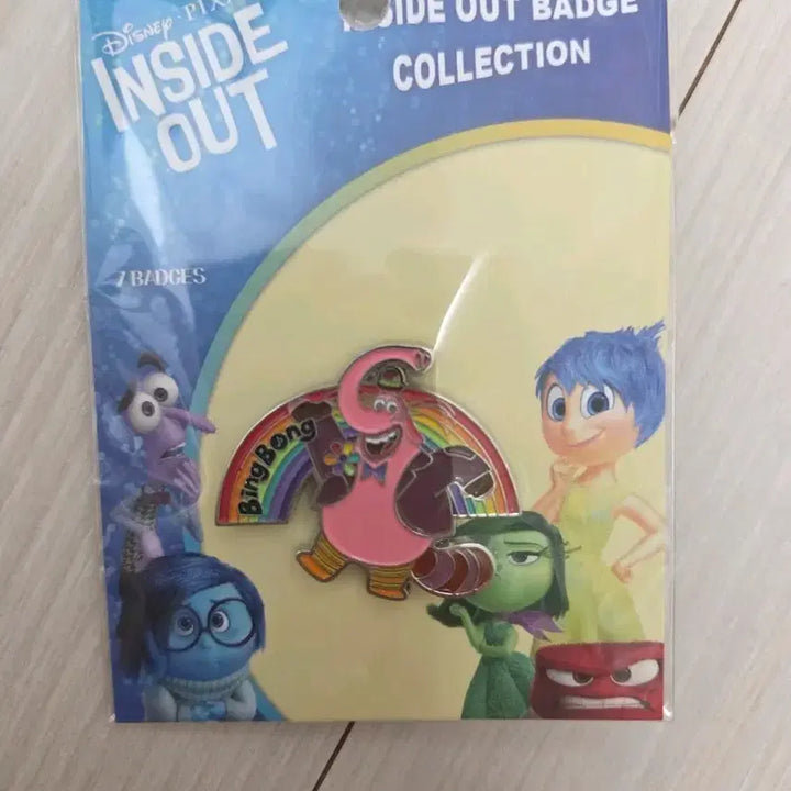 [BUNJANG] Disney Inside Out Bing Bong Badge (Sealed) / (미개봉) 디즈니 인사이드아웃 빙봉 배지 뱃지