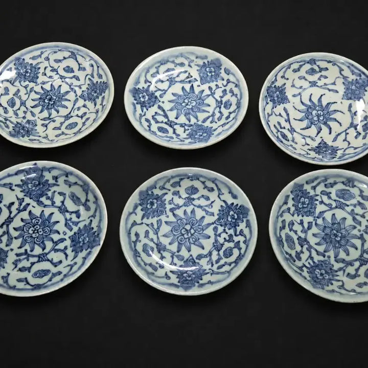 [BUNJANG] Chinese Qing Dynasty Blue and White Porcelain Plate with Floral and Vine Design / 청화백자 전지화훼문 접시 다도구 차도구