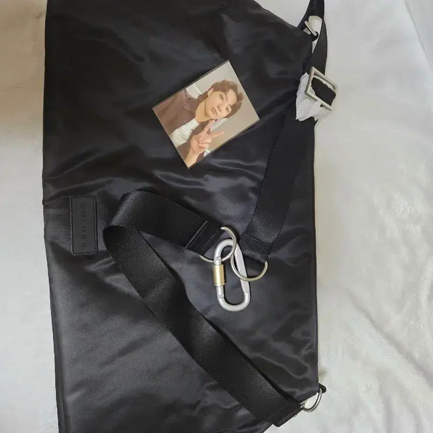 [BUNJANG] Jungkook Golden Shoulder Bag / 정국 GOLDEN 골든 숄더백 가방