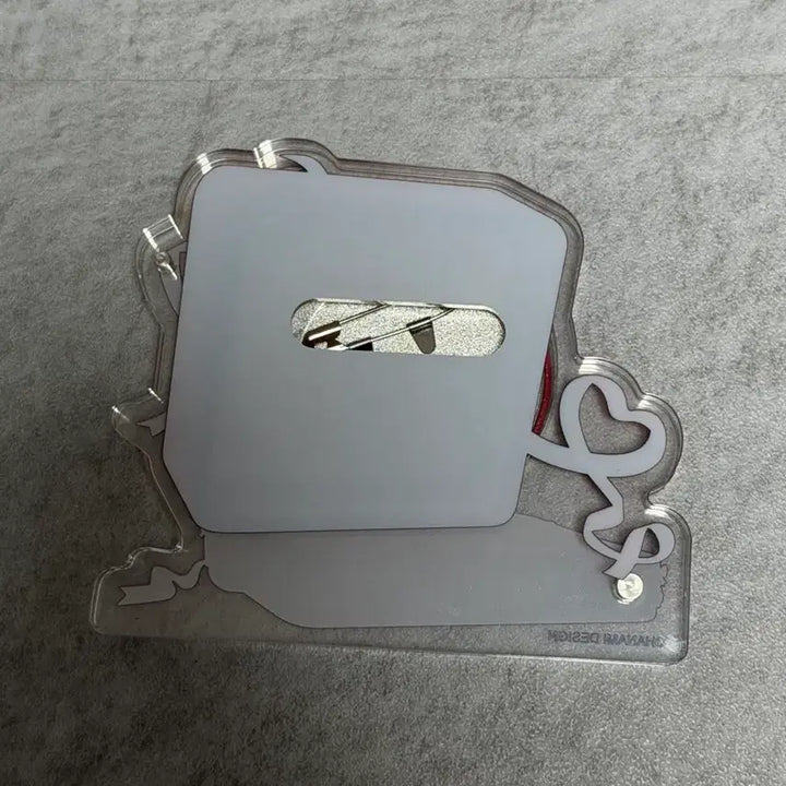 [BUNJANG] Demon Slayer Kyojuro Rengoku Badge + Hanami Acrylic Stand Set / 귀멸의칼날 렌고쿠 뱃지+아크릴 거치대
